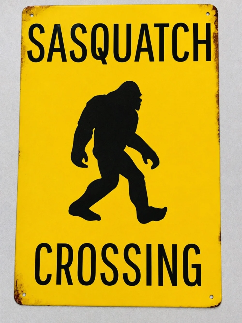 asquatch Crossing Metal Sign – Rustic Bigfoot Warning Wall Decor – 12